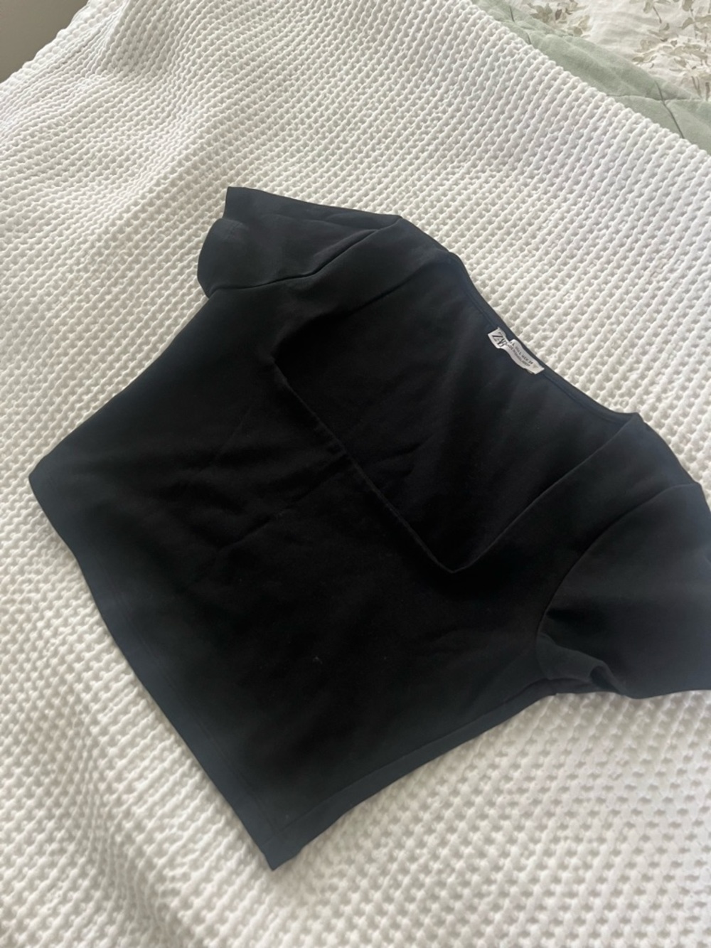 Black Square Neck Short Sleeve Crop Top
